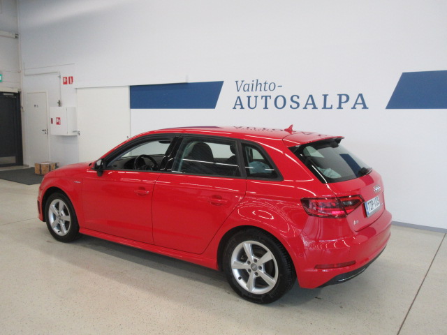 Audi A3 SPORTBACK BUSINESS SPORT 1,4 TFSI E-TRON S TRONIC