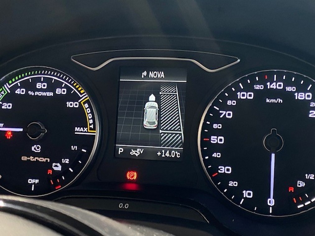 Audi A3 SPORTBACK BUSINESS SPORT 1,4 TFSI E-TRON S TRONIC