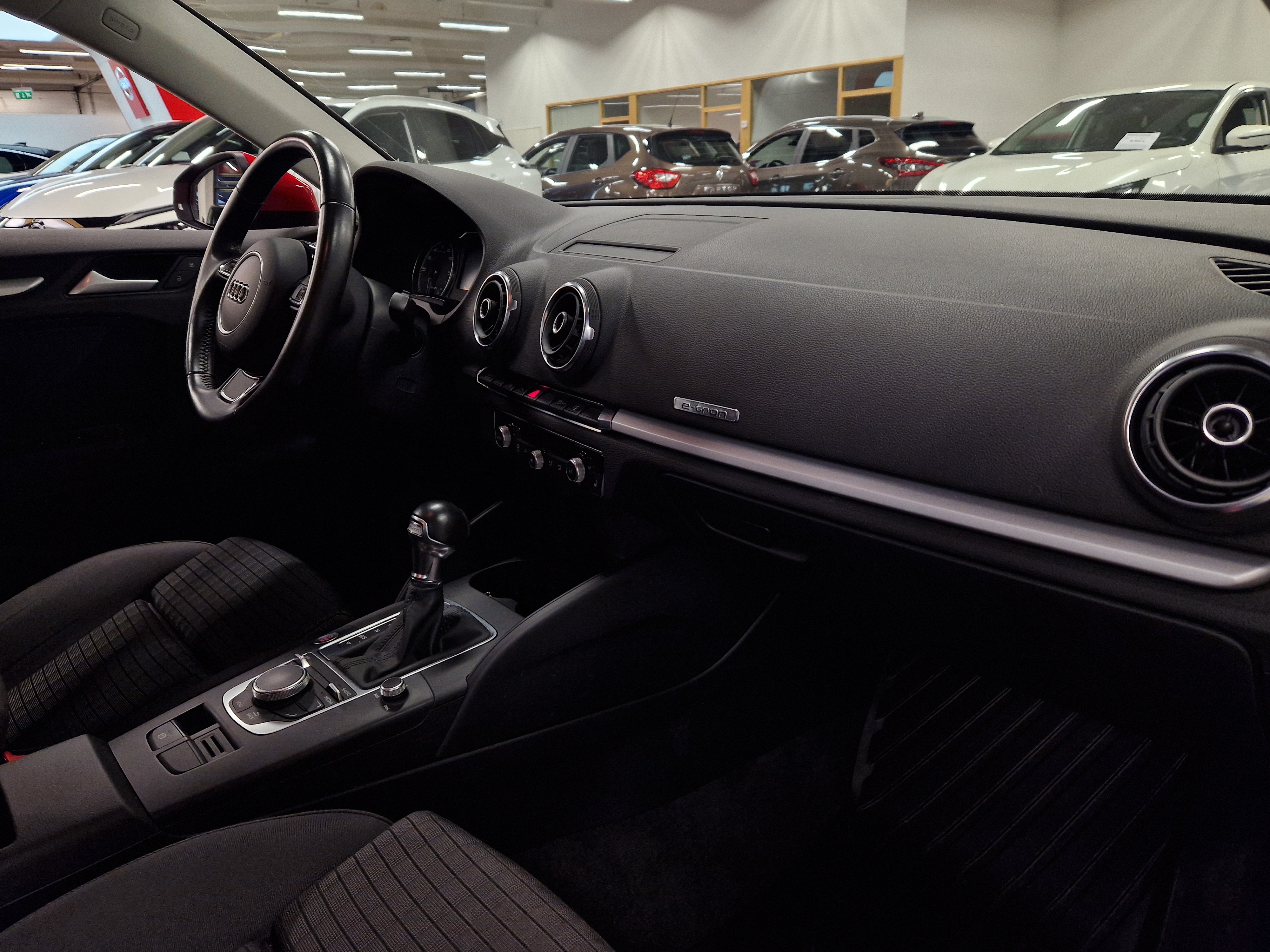 Audi A3 SPORTBACK BUSINESS SPORT 1,4 TFSI E-TRON S TRONIC