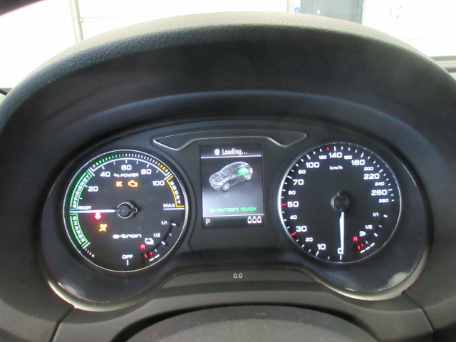 Audi A3 SPORTBACK BUSINESS SPORT 1,4 TFSI E-TRON S TRONIC