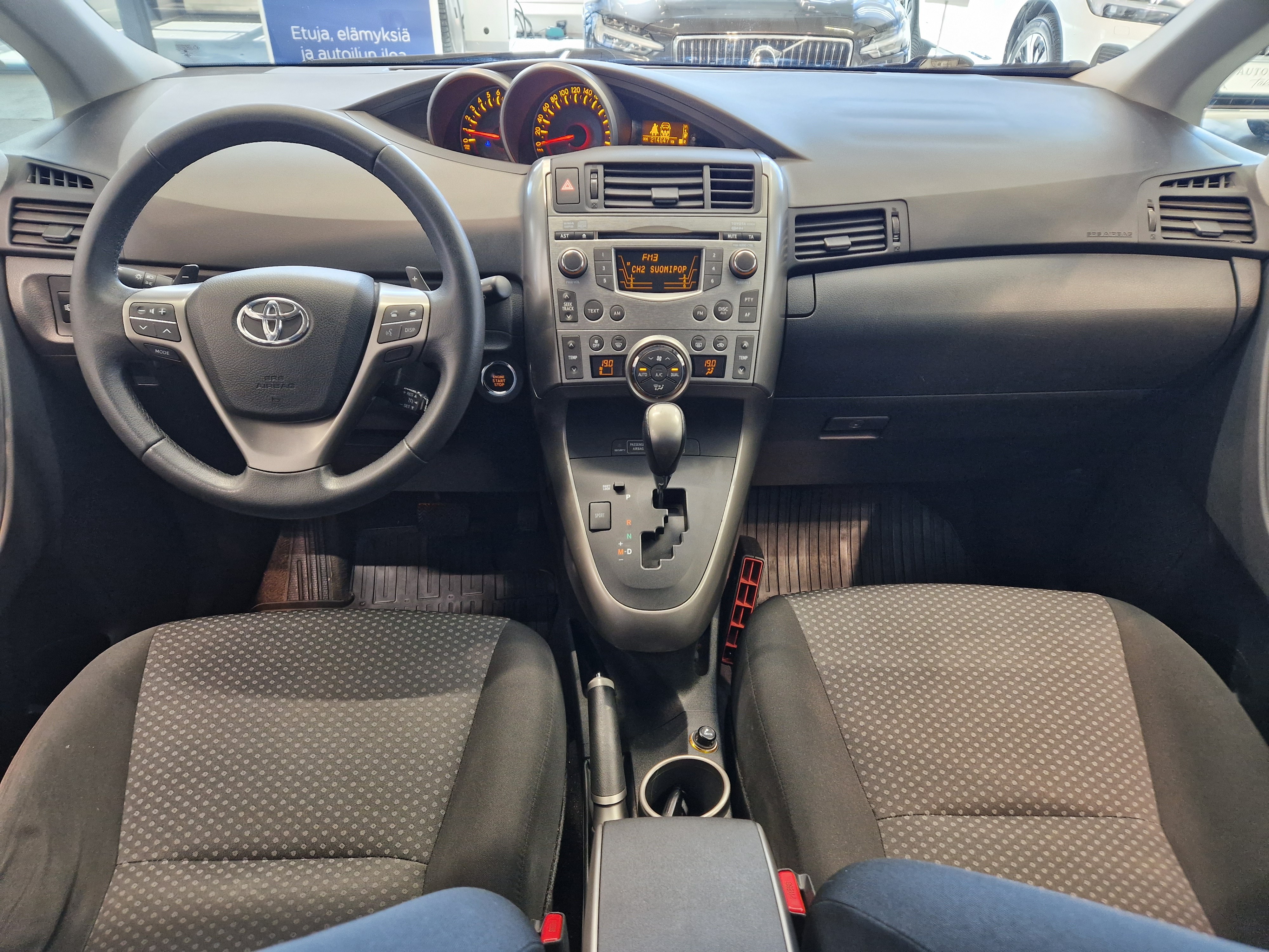 Toyota VERSO 1,8 VALVEMATIC LINEA SOL PLUS MULTIDRIVE S 7P