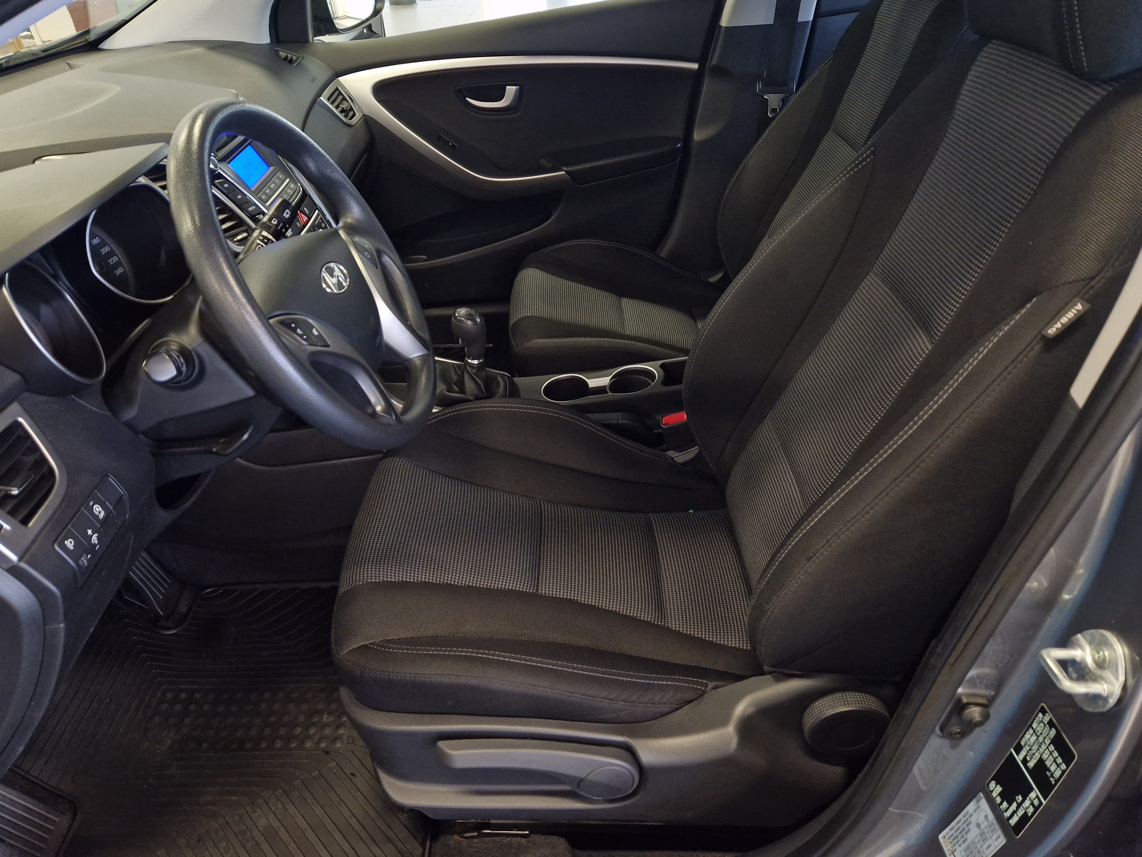 Hyundai I30 WAGON 1,4 MPI 6MT ISG CLASSIC