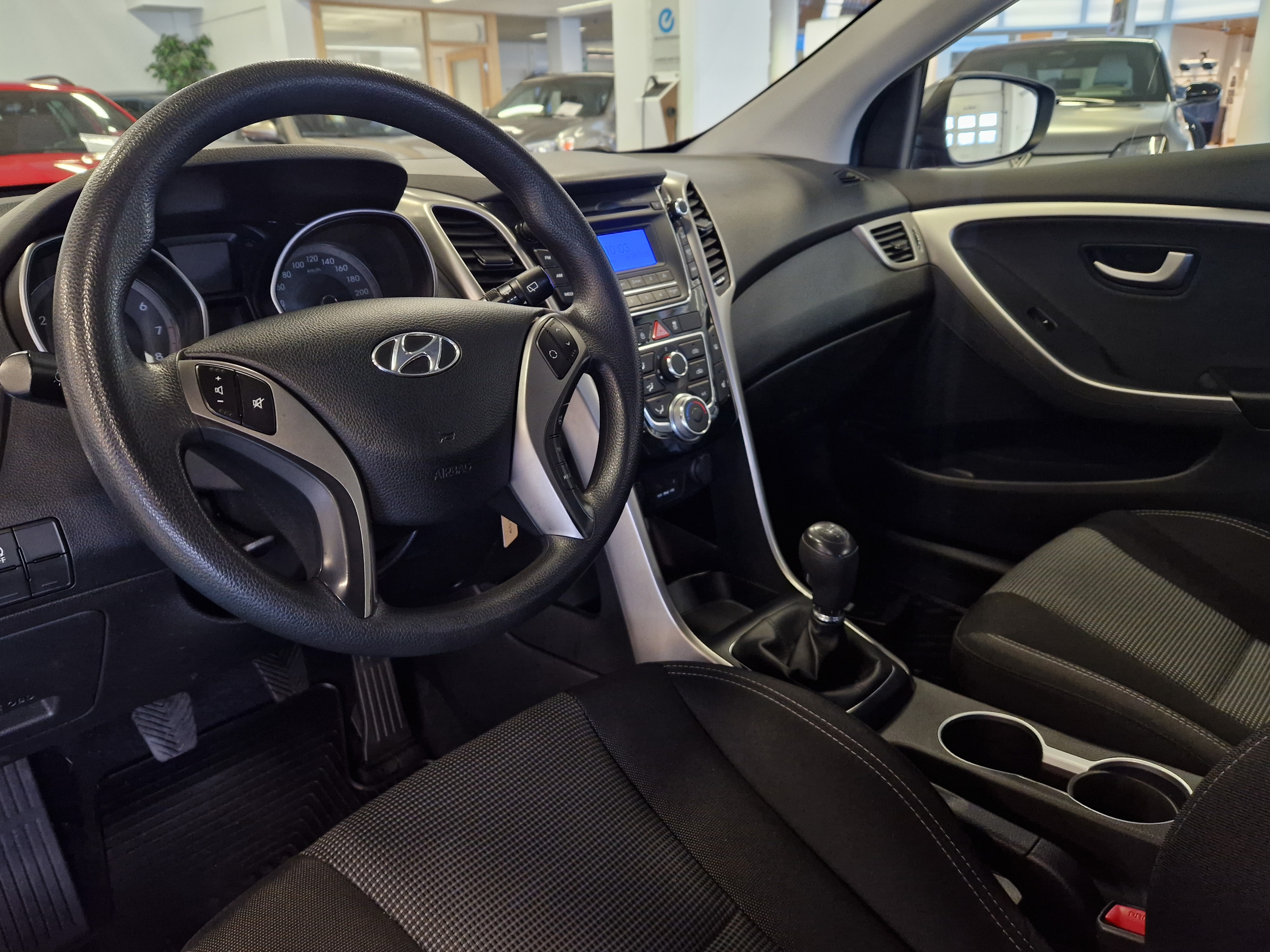 Hyundai I30 WAGON 1,4 MPI 6MT ISG CLASSIC