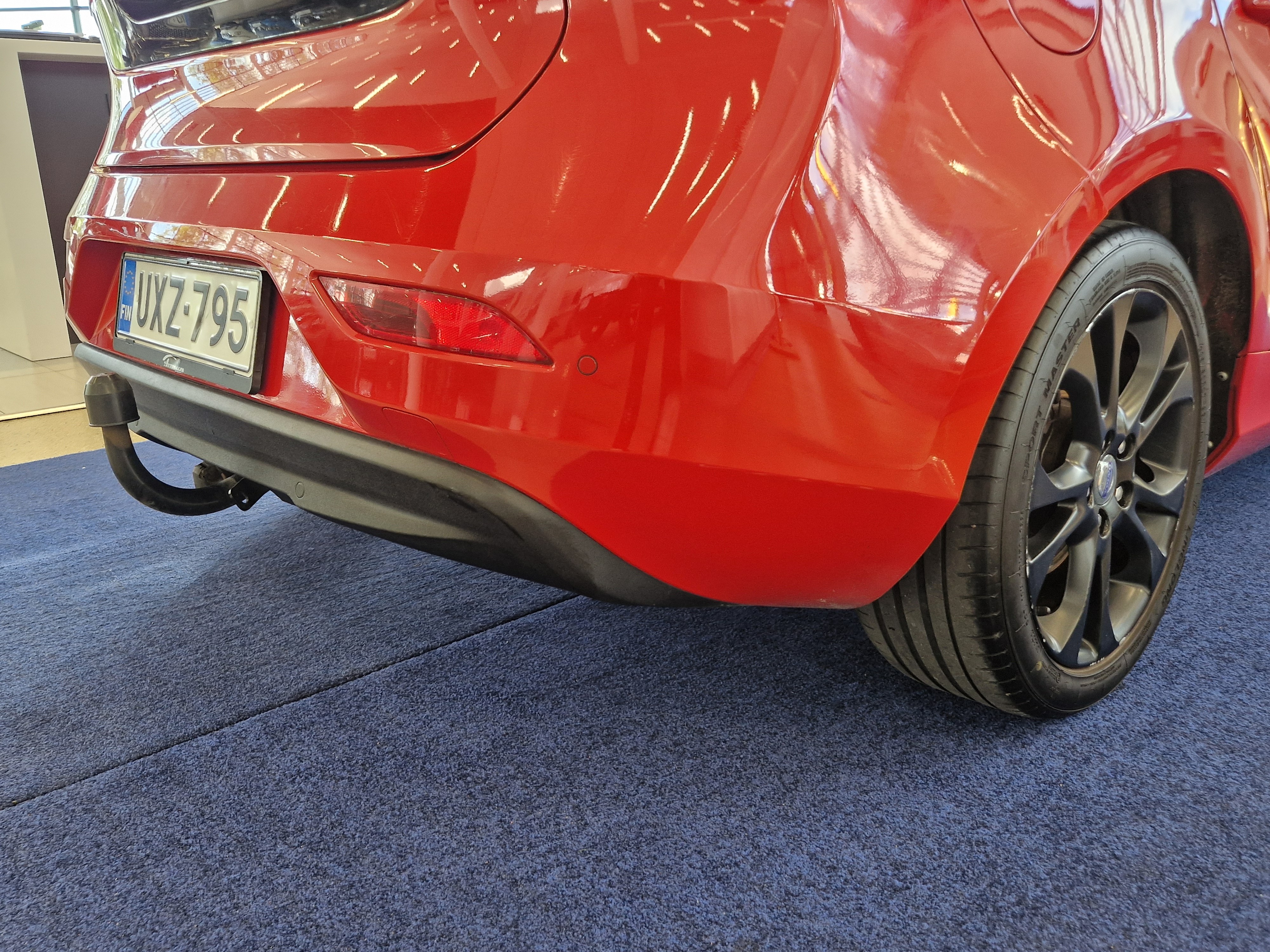 Volvo V40 D2 Business aut 2014, kuva 4/14
