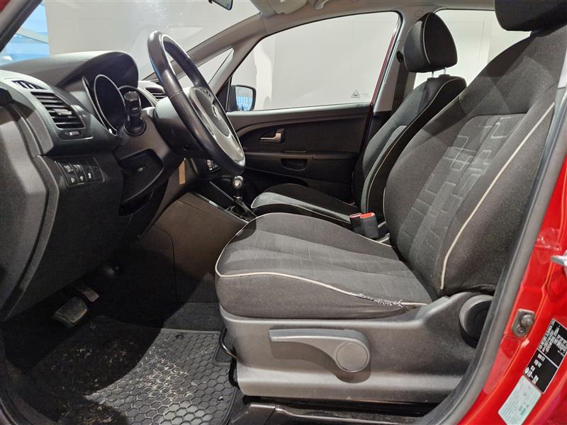 Kia VENGA 1,6 EX 5D A/T