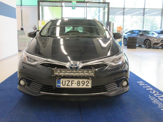 Toyota AURIS TOURING SPORTS 1,8 HYBRID STYLE
