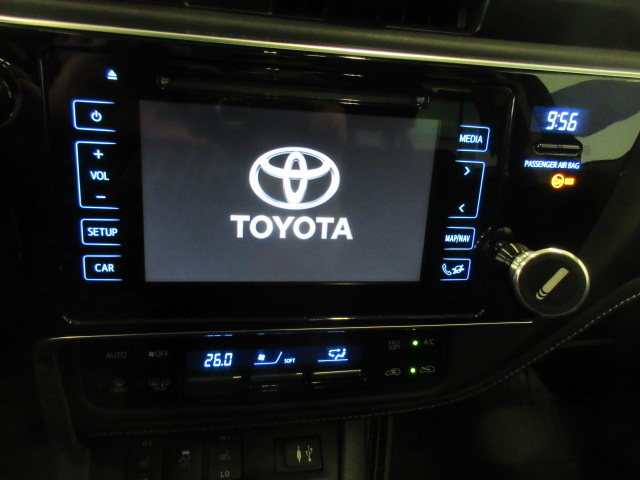 Toyota AURIS TOURING SPORTS 1,8 HYBRID STYLE