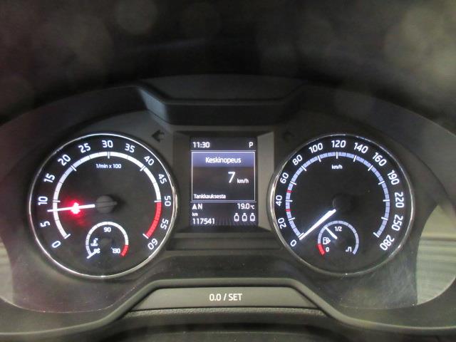 Skoda OCTAVIA COMBI 2,0 TDI 184 4X4 RS DSG AUTOM.