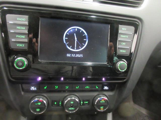 Skoda OCTAVIA COMBI 2,0 TDI 184 4X4 RS DSG AUTOM.