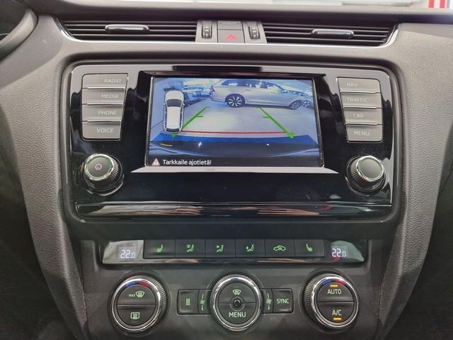 Skoda OCTAVIA COMBI 2,0 TDI 184 4X4 RS DSG AUTOM.