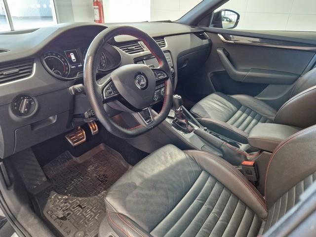 Skoda OCTAVIA COMBI 2,0 TDI 184 4X4 RS DSG AUTOM.