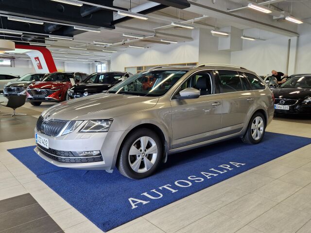 skoda OCTAVIA COMBI 1,5 TSI STYLE DSG AUTOM.