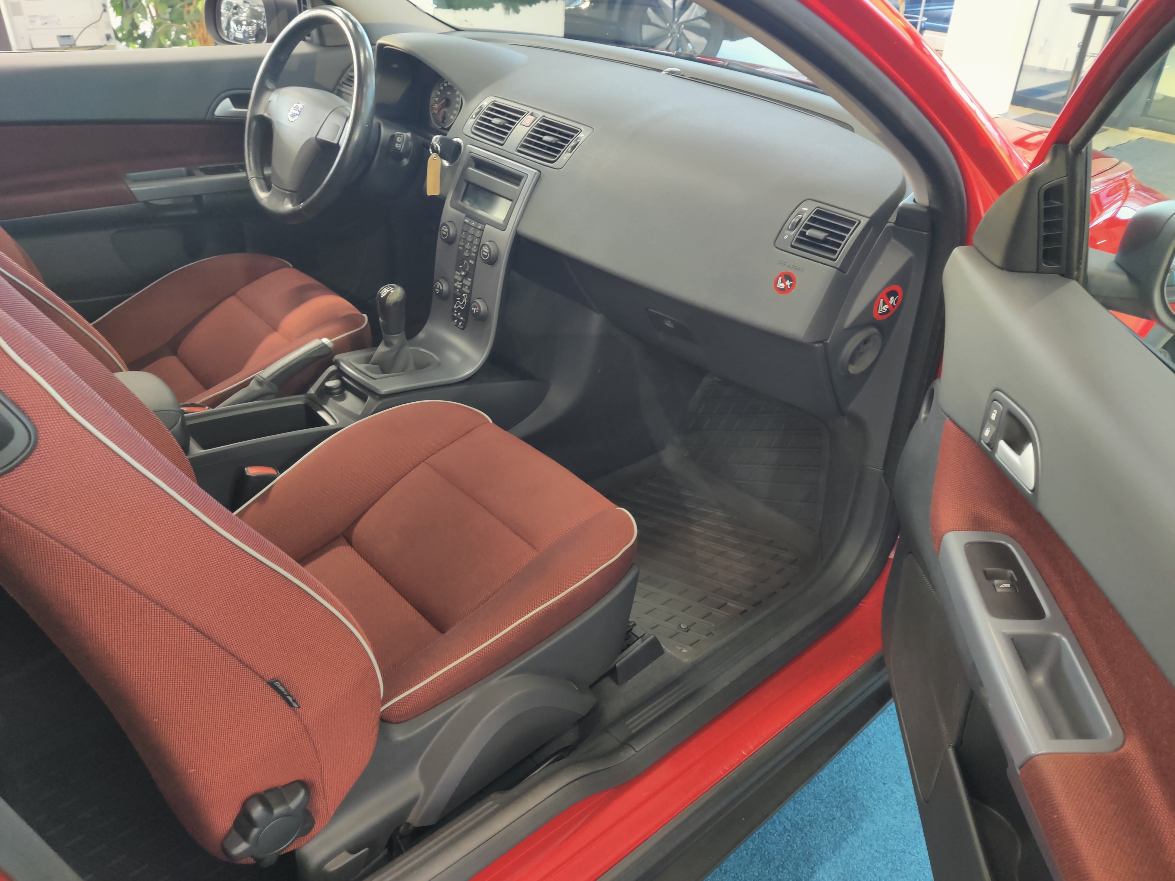 Volvo C30 1,6 (100 HV) KINETIC MAN