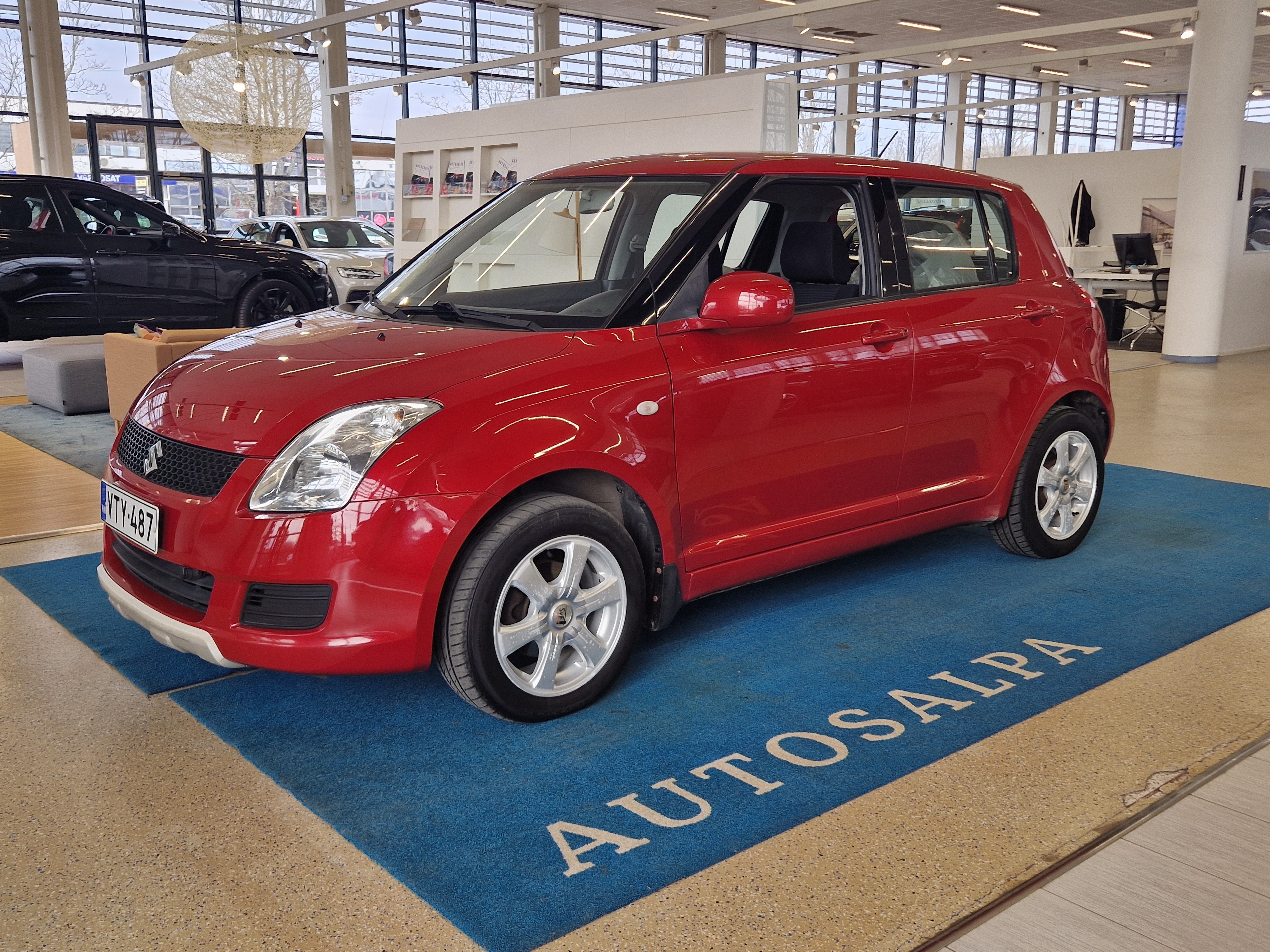 Suzuki SWIFT 1,3 4WD X-OVER 5D