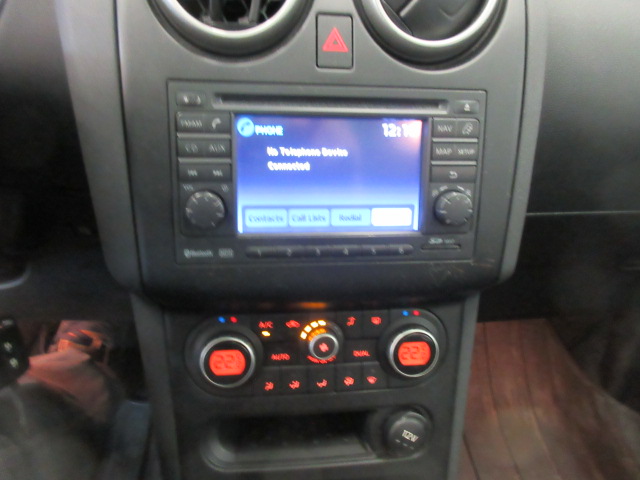 Nissan QASHQAI 1,6L ACENTA 2WD 5MT STYLE PACK MY10