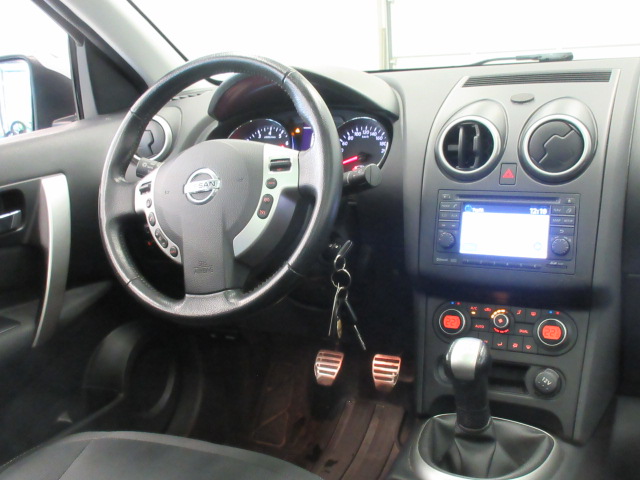 Nissan QASHQAI 1,6L ACENTA 2WD 5MT STYLE PACK MY10