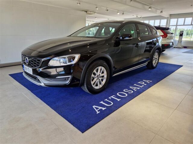 volvo V60 CROSS COUNTRY D4 AWD MOMENTUM AUT