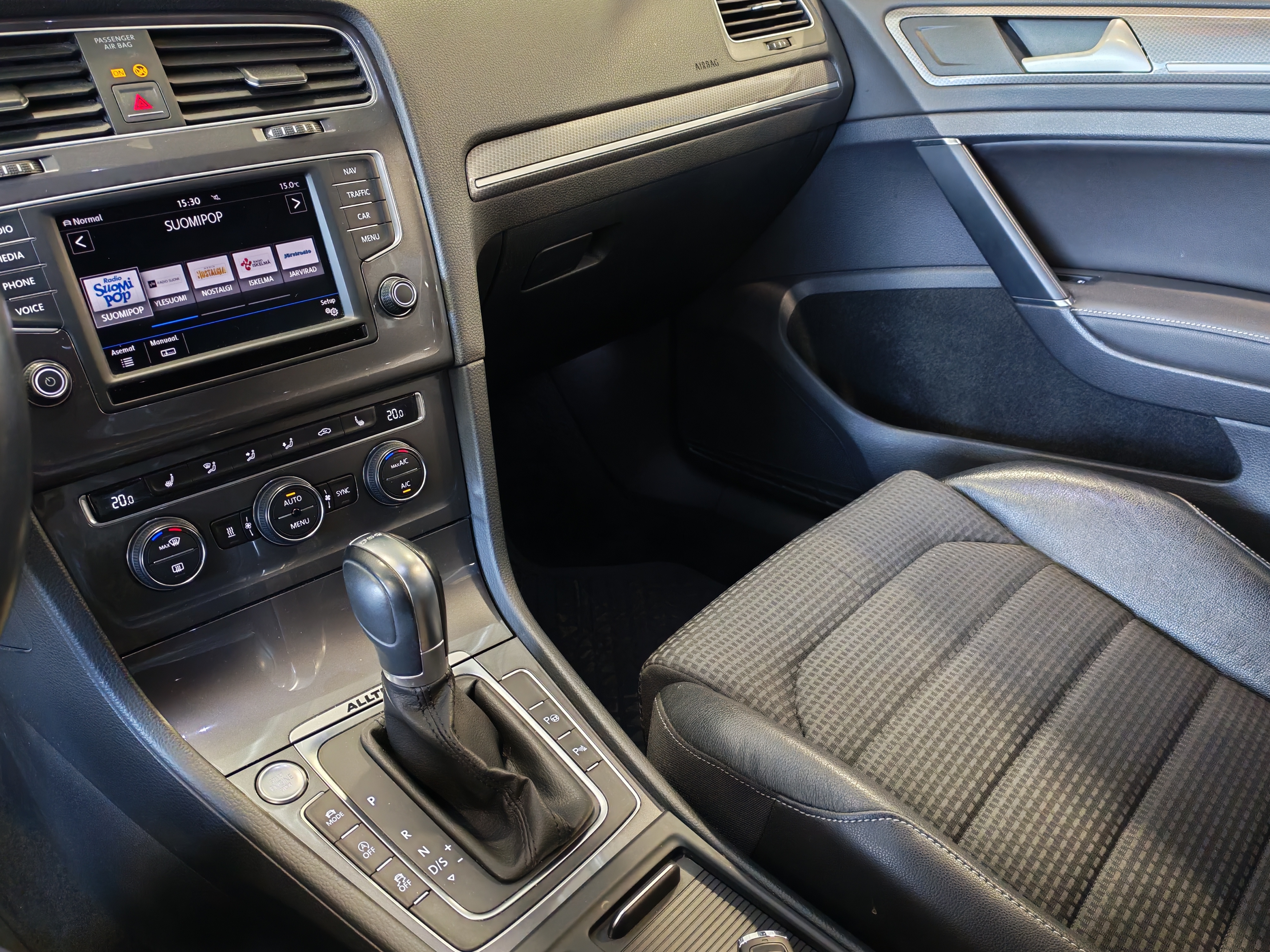 Volkswagen GOLF VARIANT ALLTRACK 1,8 TSI 132 KW (180 HV) 4MOTION D