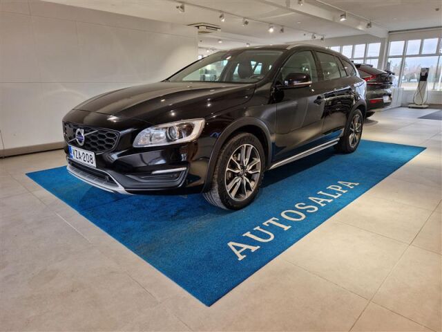 volvo V60 CROSS COUNTRY D4 SUMMUM AUT