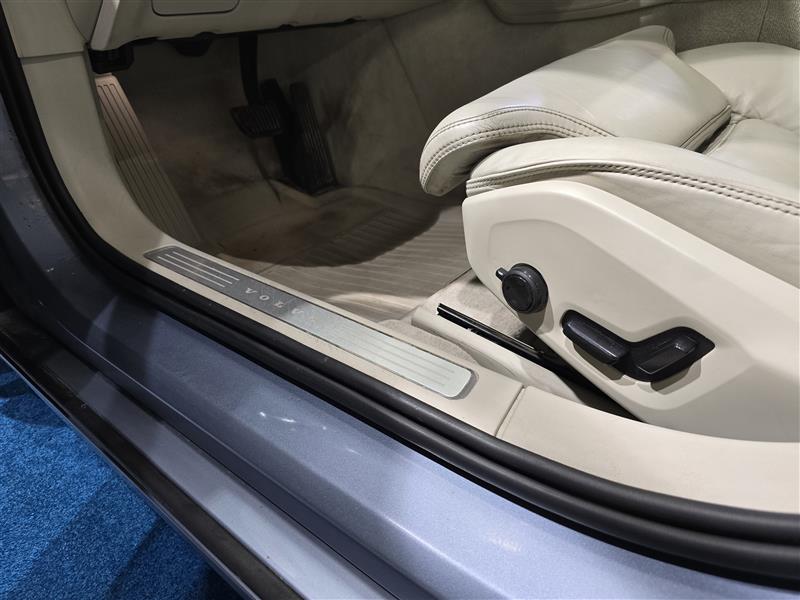 Volvo S90 D5 AWD INSCRIPTION AUT. TAKUU 12KK/20TKM