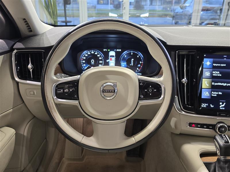 Volvo S90 D5 AWD INSCRIPTION AUT. TAKUU 12KK/20TKM