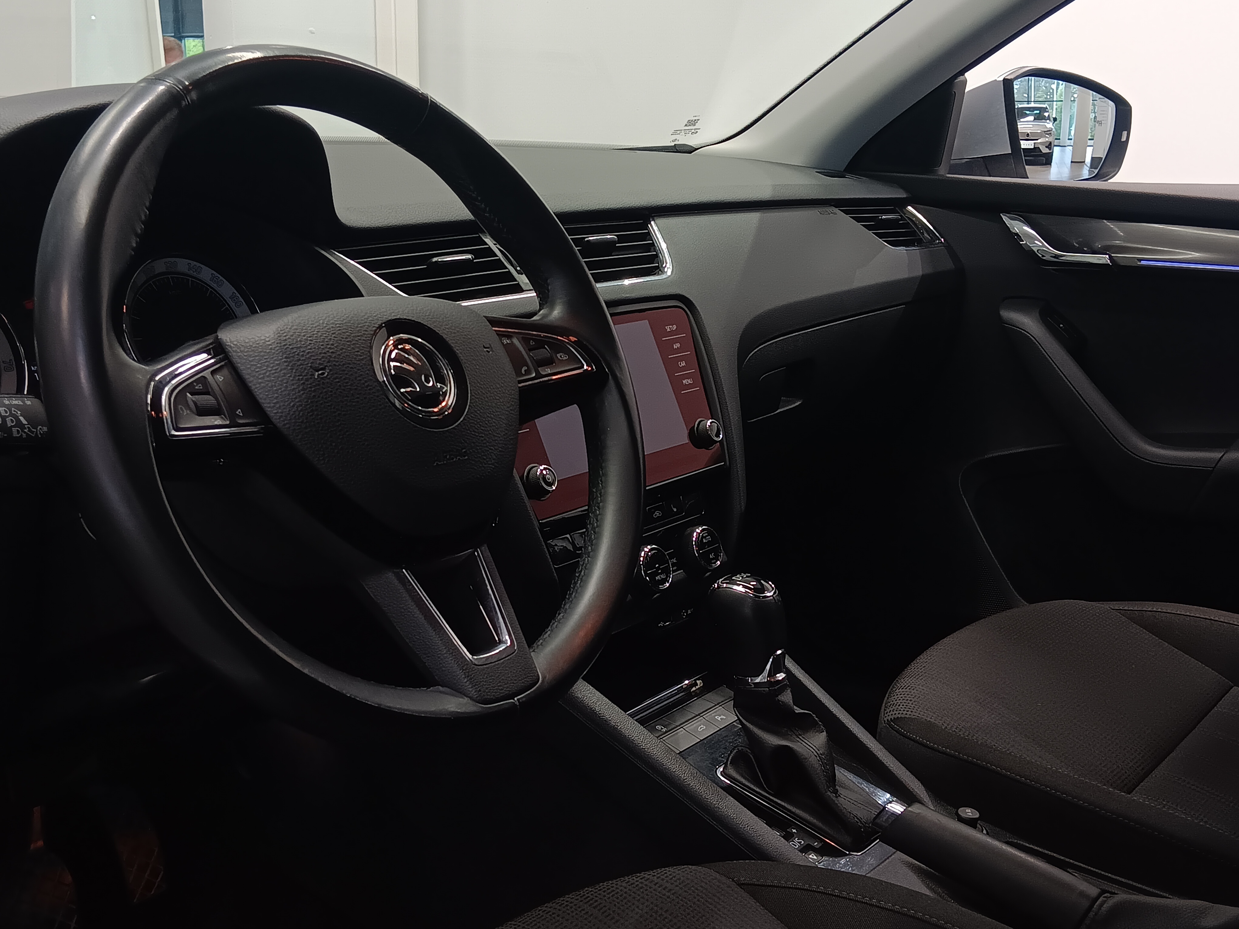 Skoda OCTAVIA COMBI 1,4 TSI STYLE DSG AUTOM.