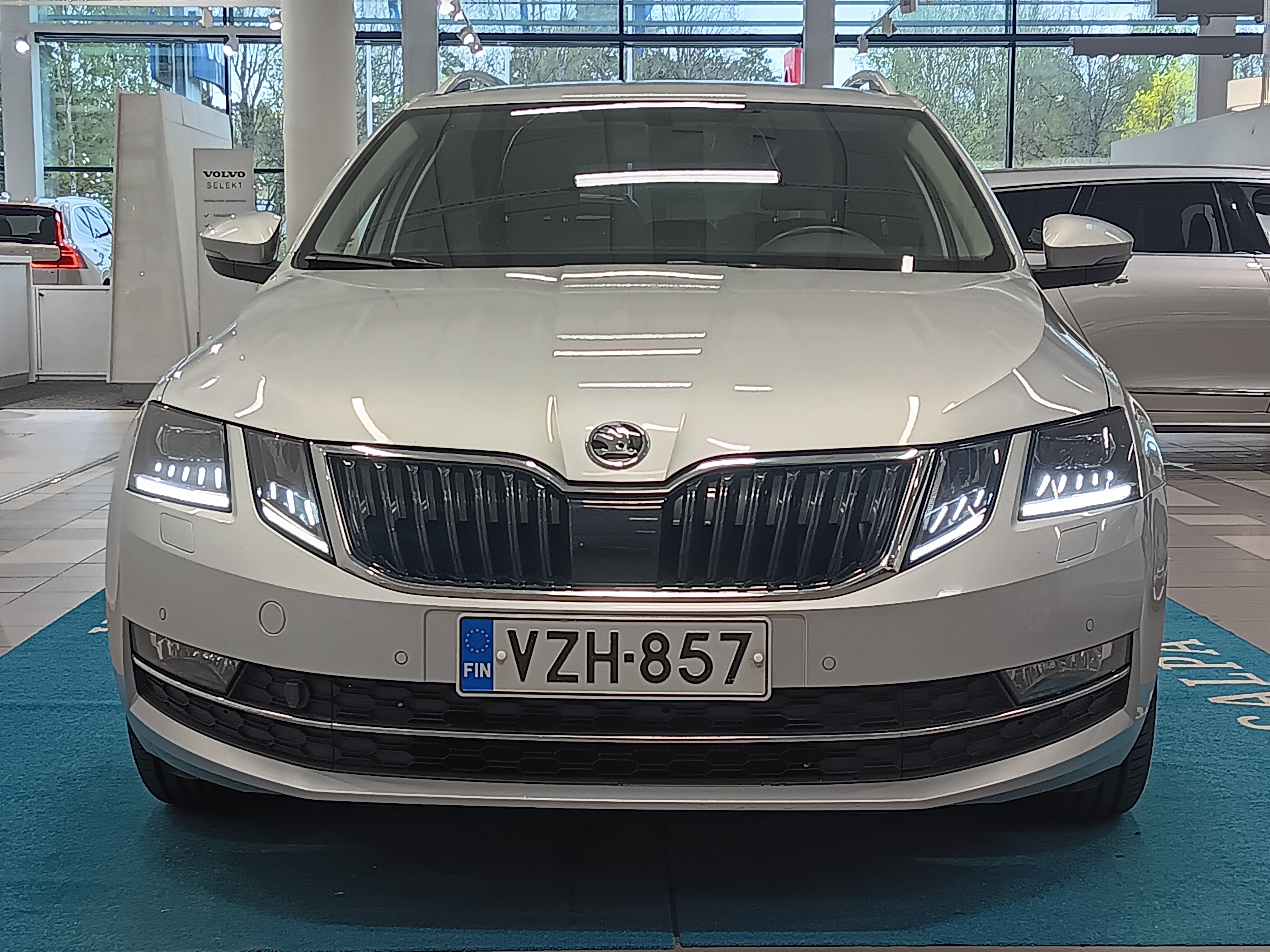 Skoda OCTAVIA COMBI 1,4 TSI STYLE DSG AUTOM.