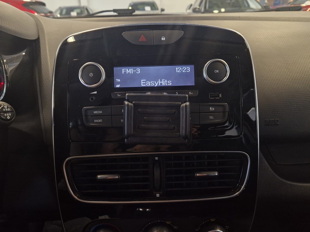 Renault CLIO 1,2 16V 75 LIMITED