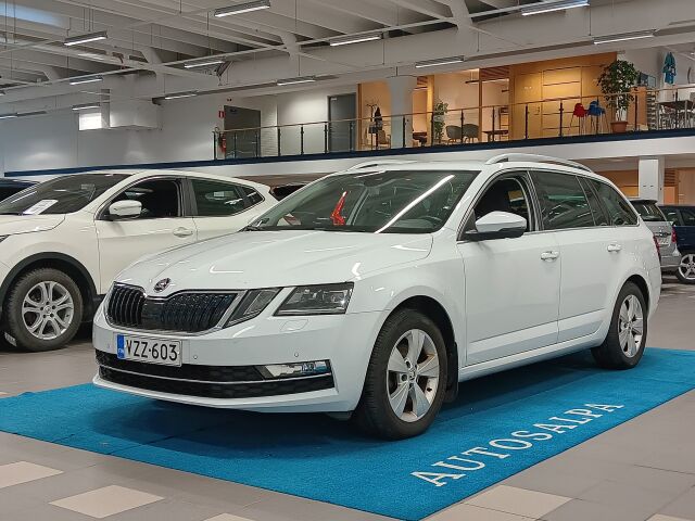 skoda OCTAVIA COMBI 1,5 TSI STYLE DSG AUTOM.