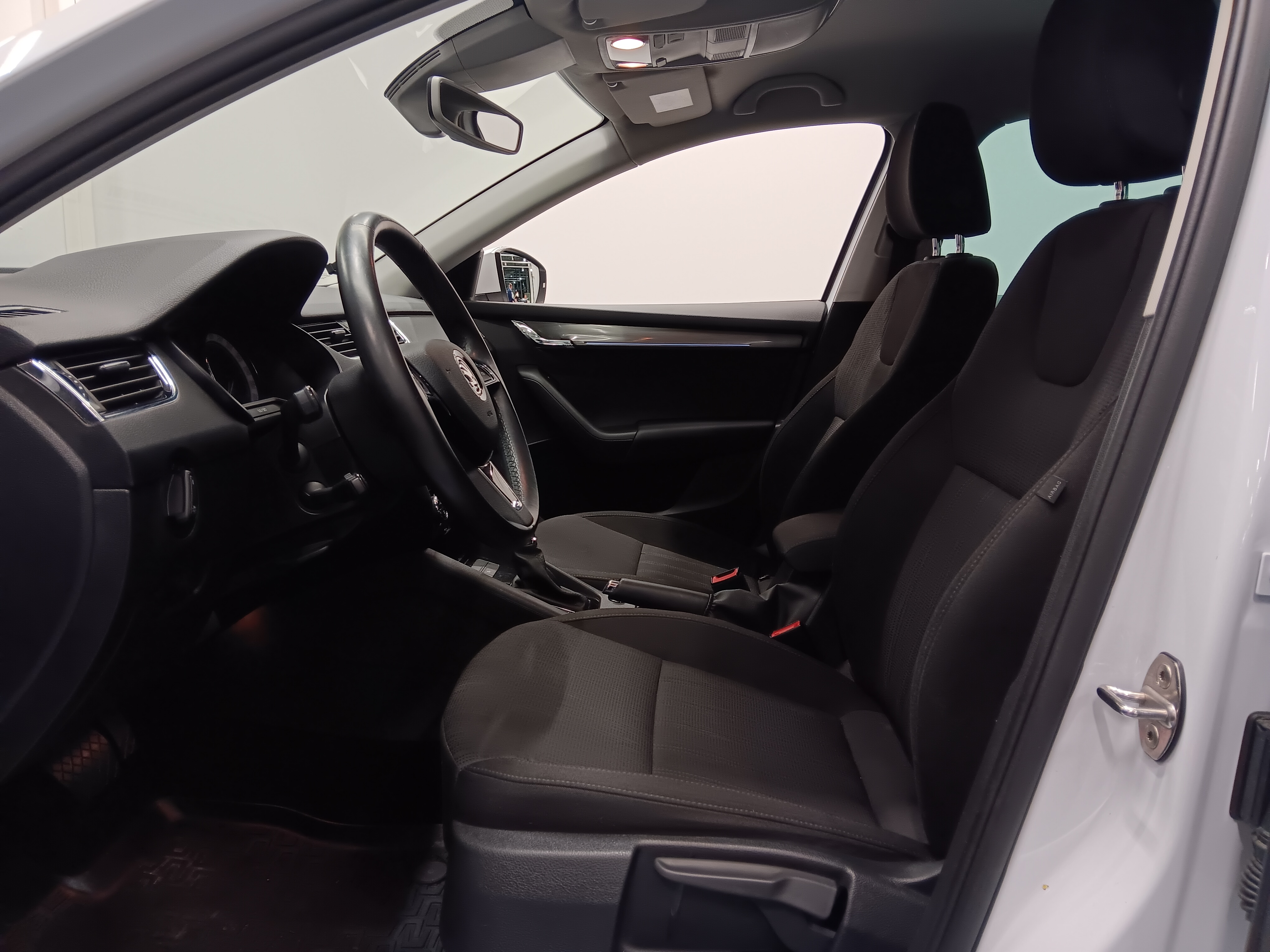 Skoda OCTAVIA COMBI 1,5 TSI STYLE DSG AUTOM.