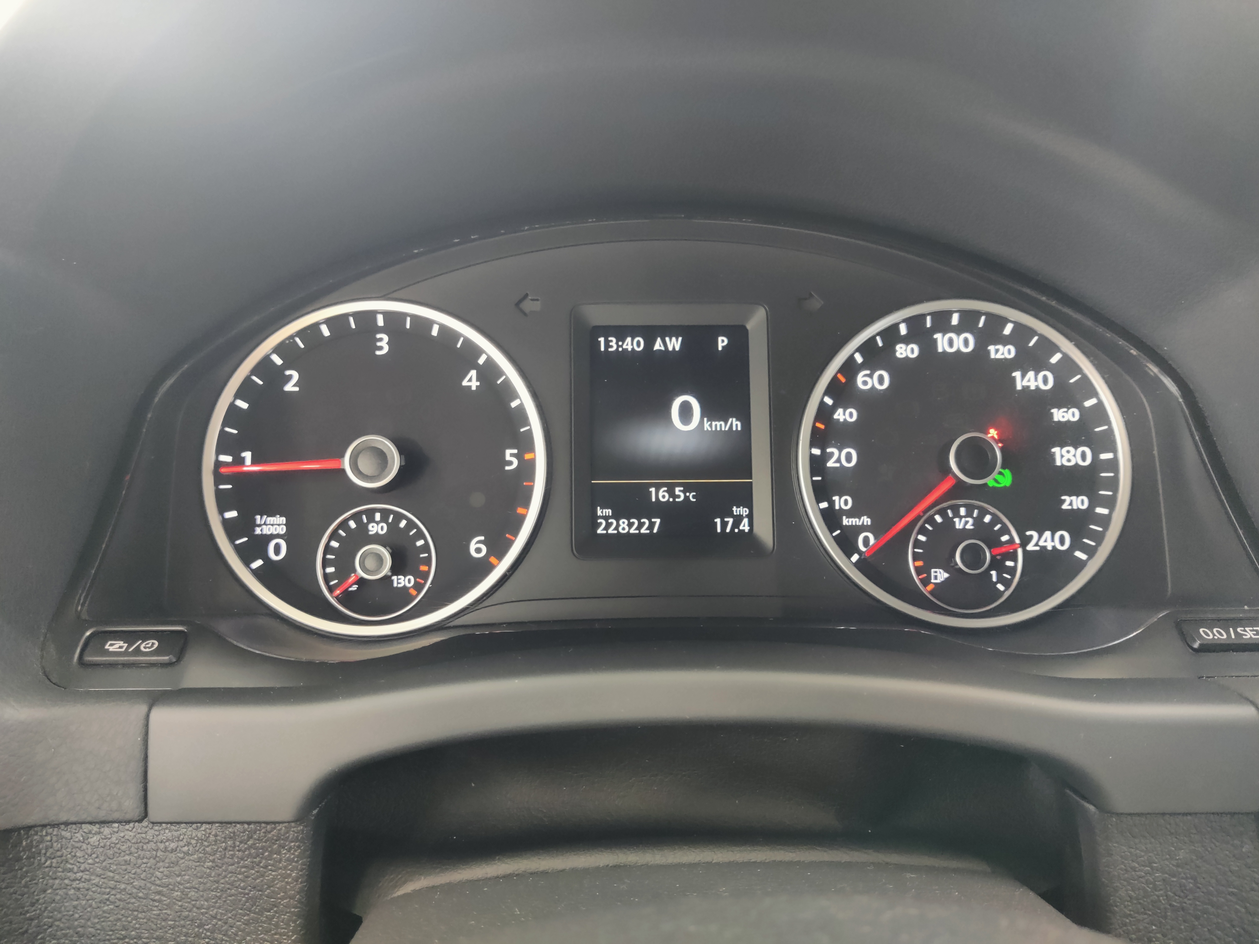 Volkswagen TIGUAN SPORT & STYLE 2,0 TDI 103 KW (140 HV) BLUEMOTION T