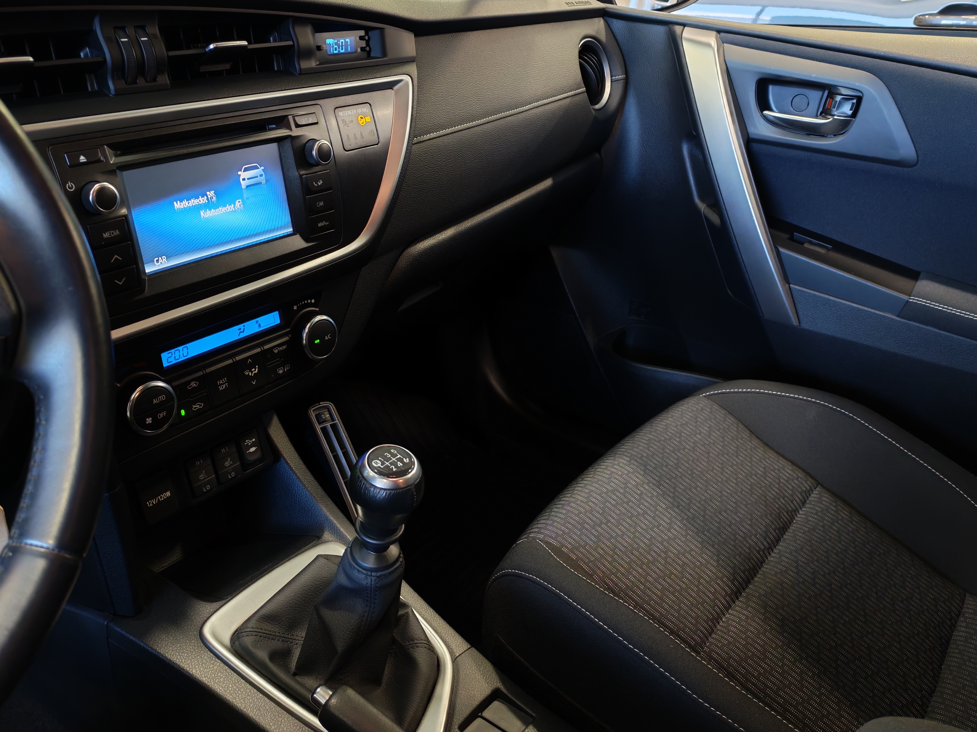 Toyota AURIS 1,6 VALVEMATIC ACTIVE EDITION 5OV