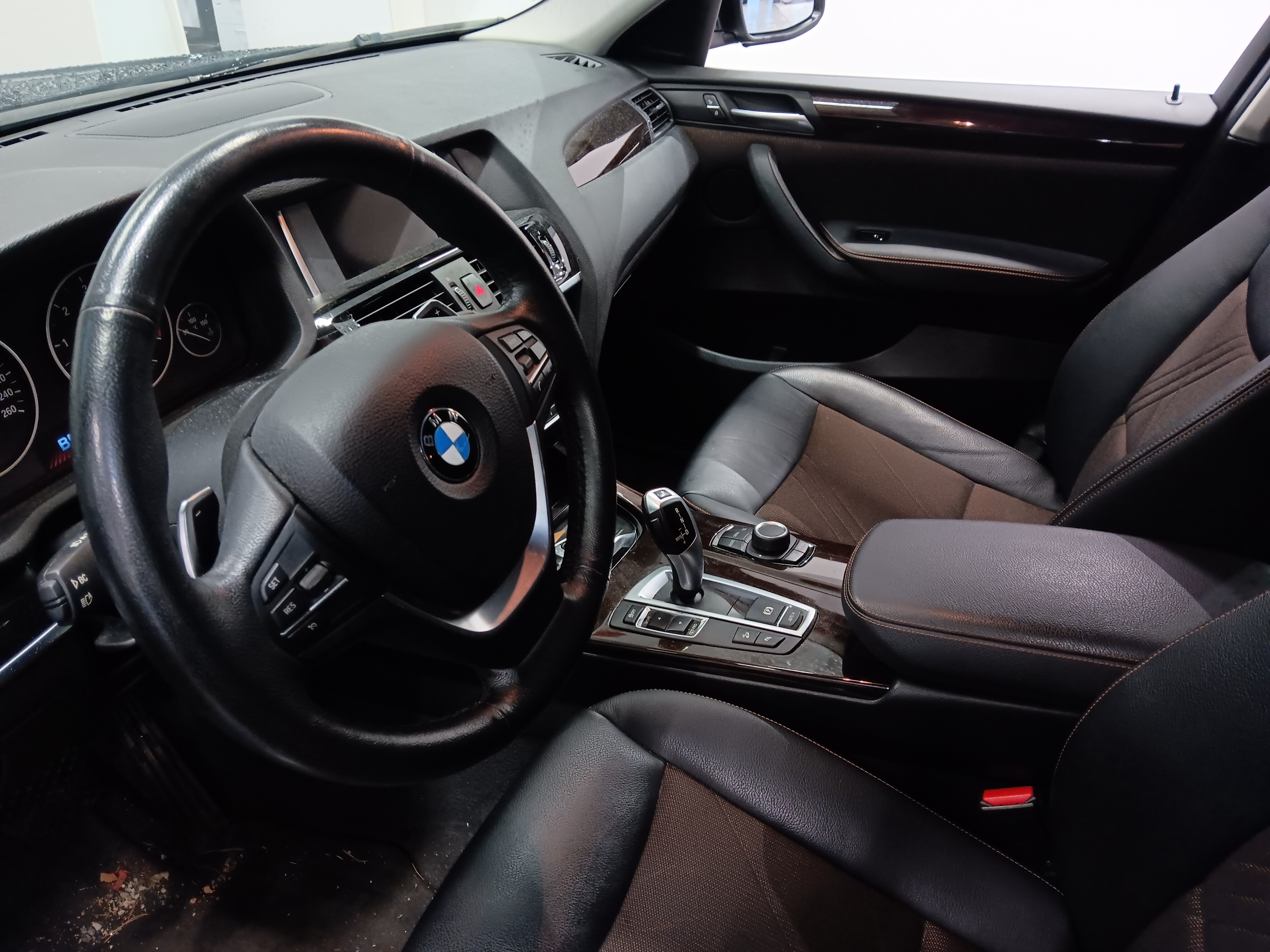 BMW X4 F26 xDrive20d A Business xLine 2016, bild 3/4
