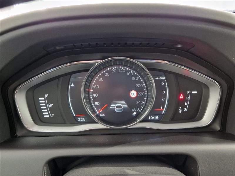 Volvo XC60 D4 AWD BUSINESS CLASSIC SUMMUM AUT