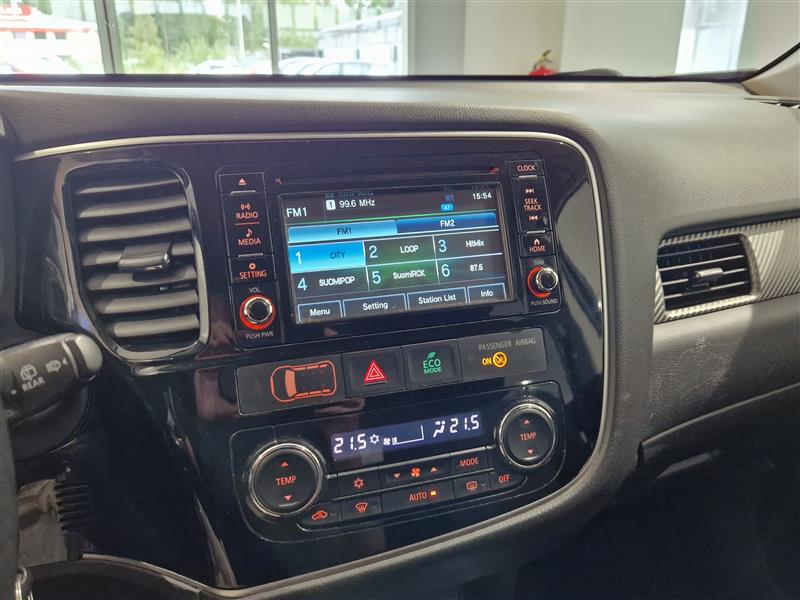 Mitsubishi OUTLANDER 2,2 DI-D INTENSE AT 4WD 5P