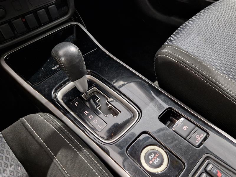Mitsubishi OUTLANDER 2,2 DI-D INTENSE AT 4WD 5P
