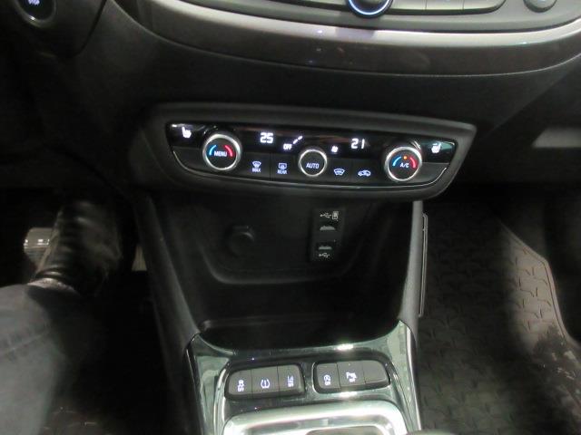 Opel CROSSLAND X INNOVATION 1,2 AUTOMAATTI START/STOP 81 KW AT6