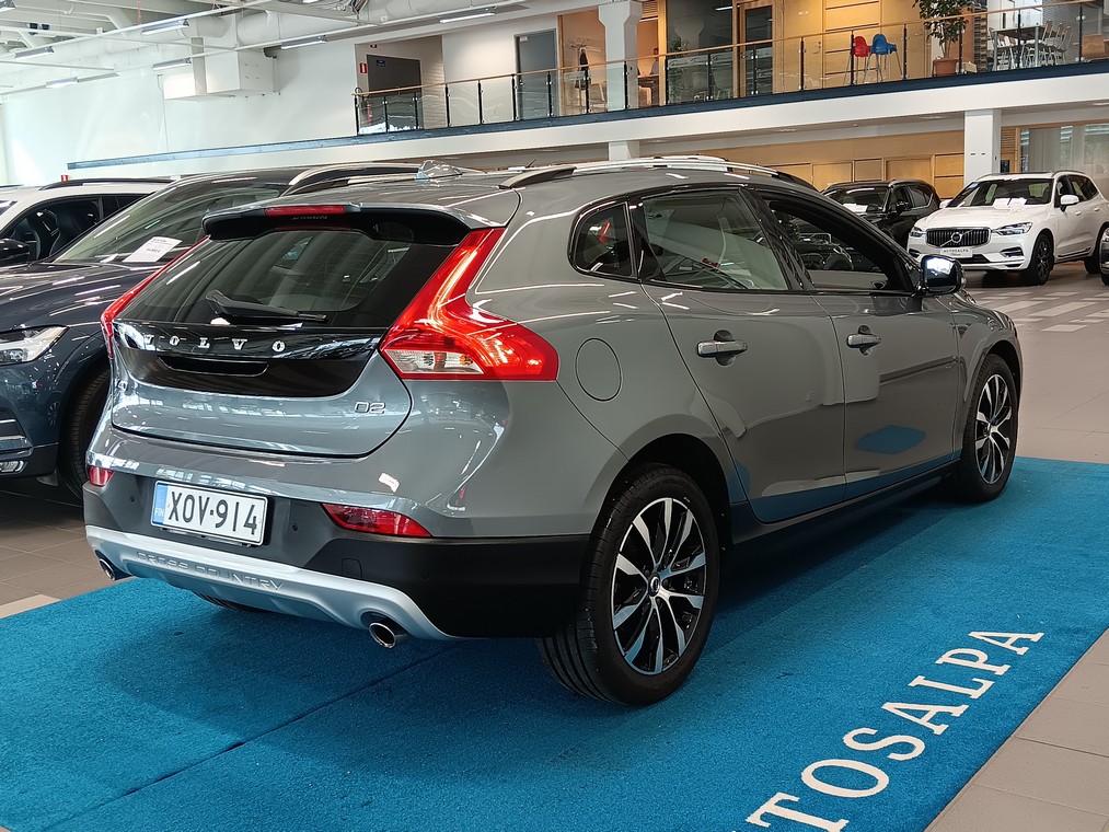 Volvo V40 CROSS COUNTRY D2 BUSINESS DYNAMIC EDITION AUT