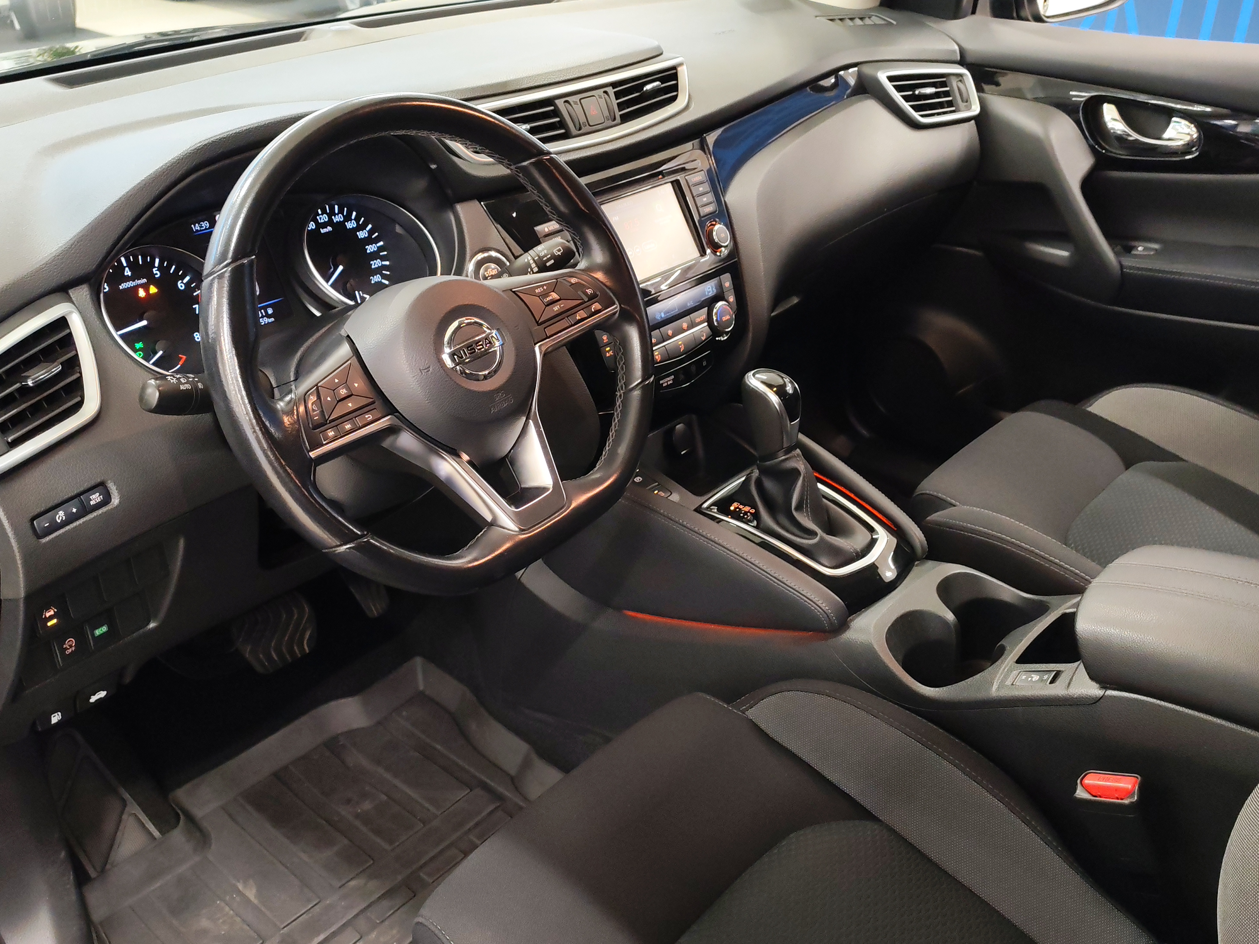 Nissan QASHQAI DIG-T 160 N-CONNECTA 2WD DCT LED