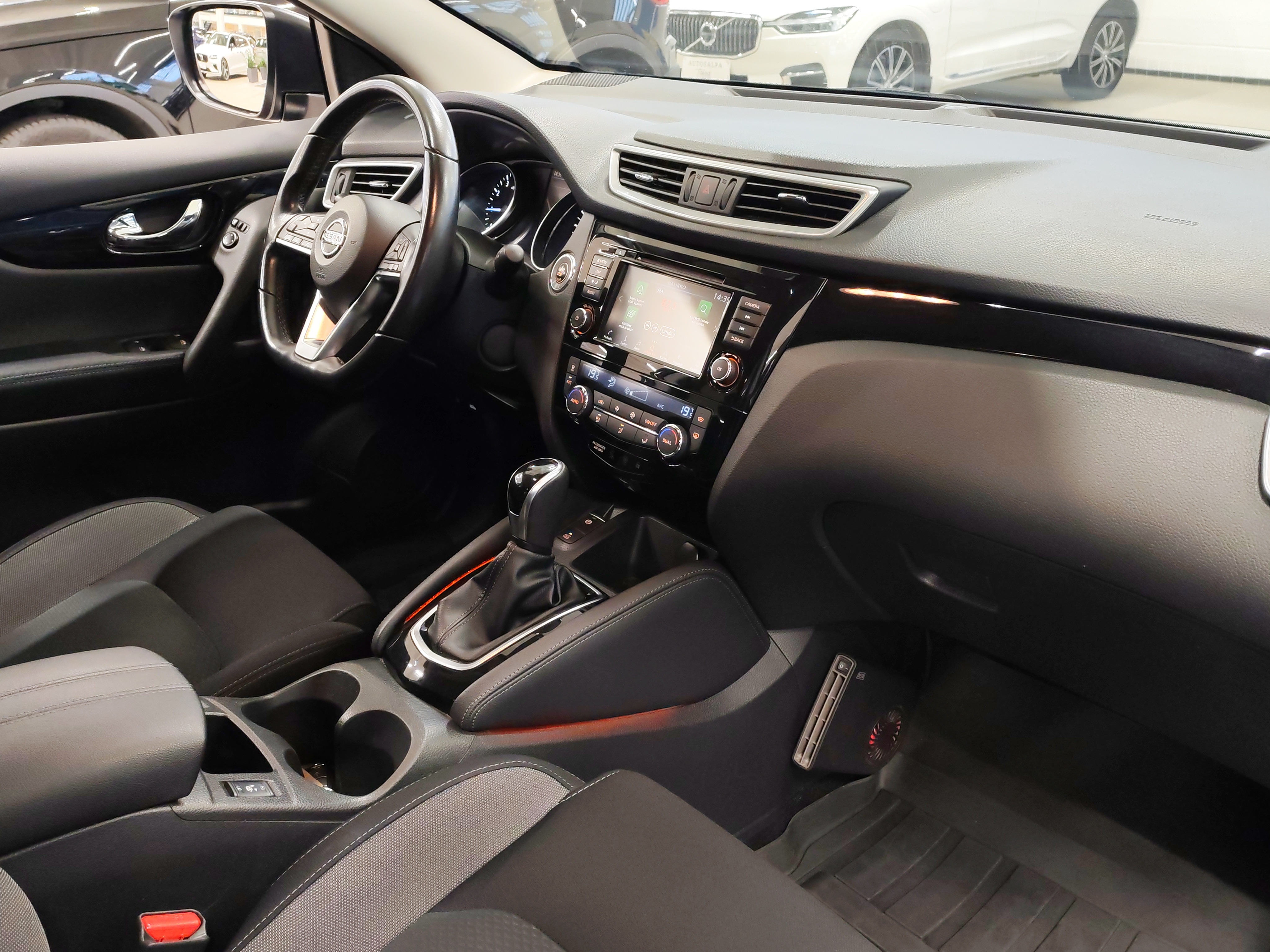 Nissan QASHQAI DIG-T 160 N-CONNECTA 2WD DCT LED