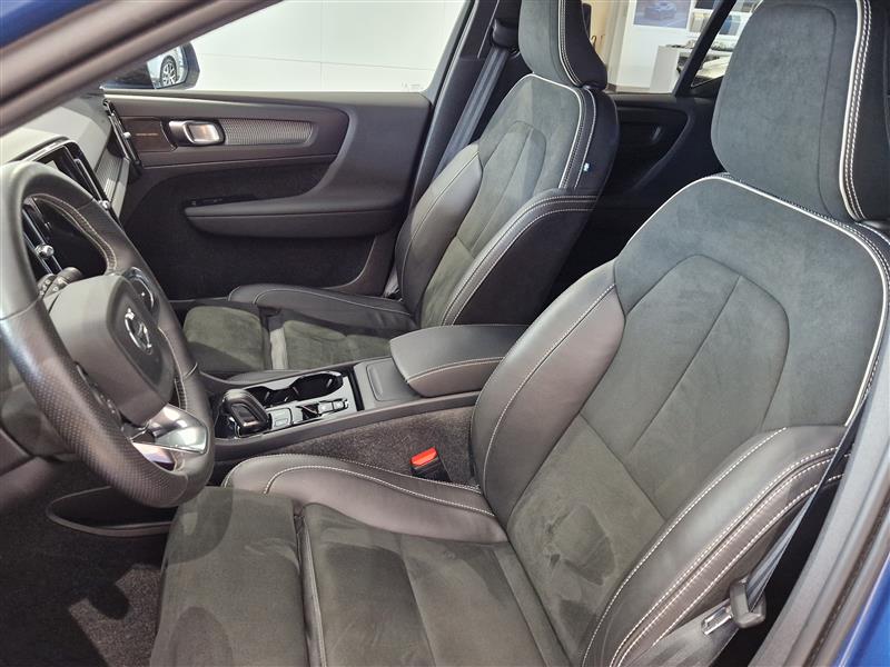 Volvo XC40 T3 BUSINESS R-DESIGN AUT.TAKUU 24KK/40TKM