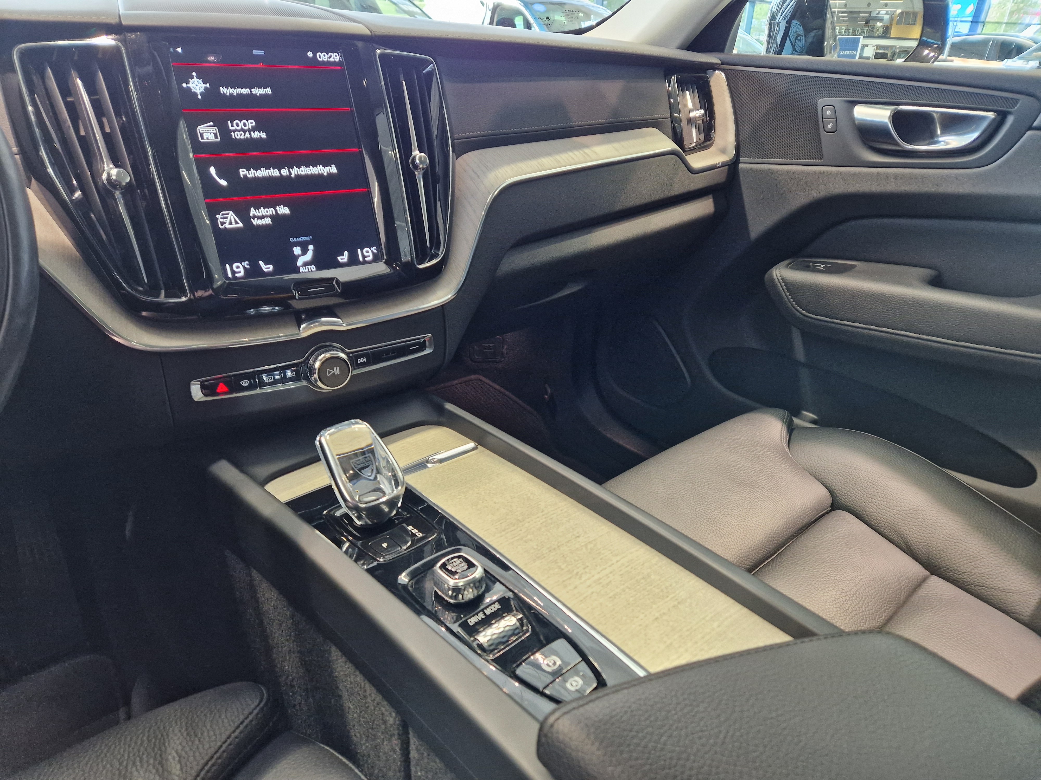Volvo XC60 T6 TWE AWD INSCRIPTION TAKUU 24KK/40TKM