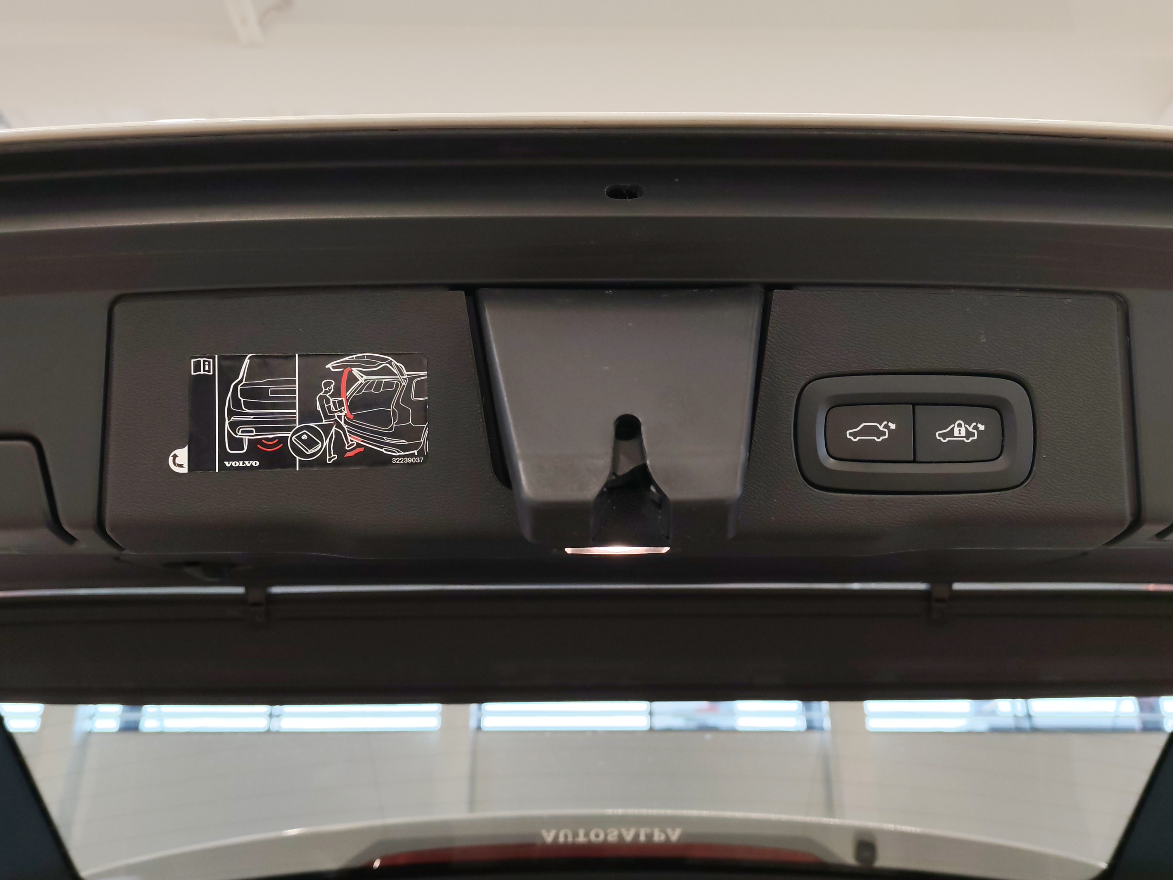 Volvo XC60 T6 TWE AWD INSCRIPTION TAKUU 24KK/40TKM