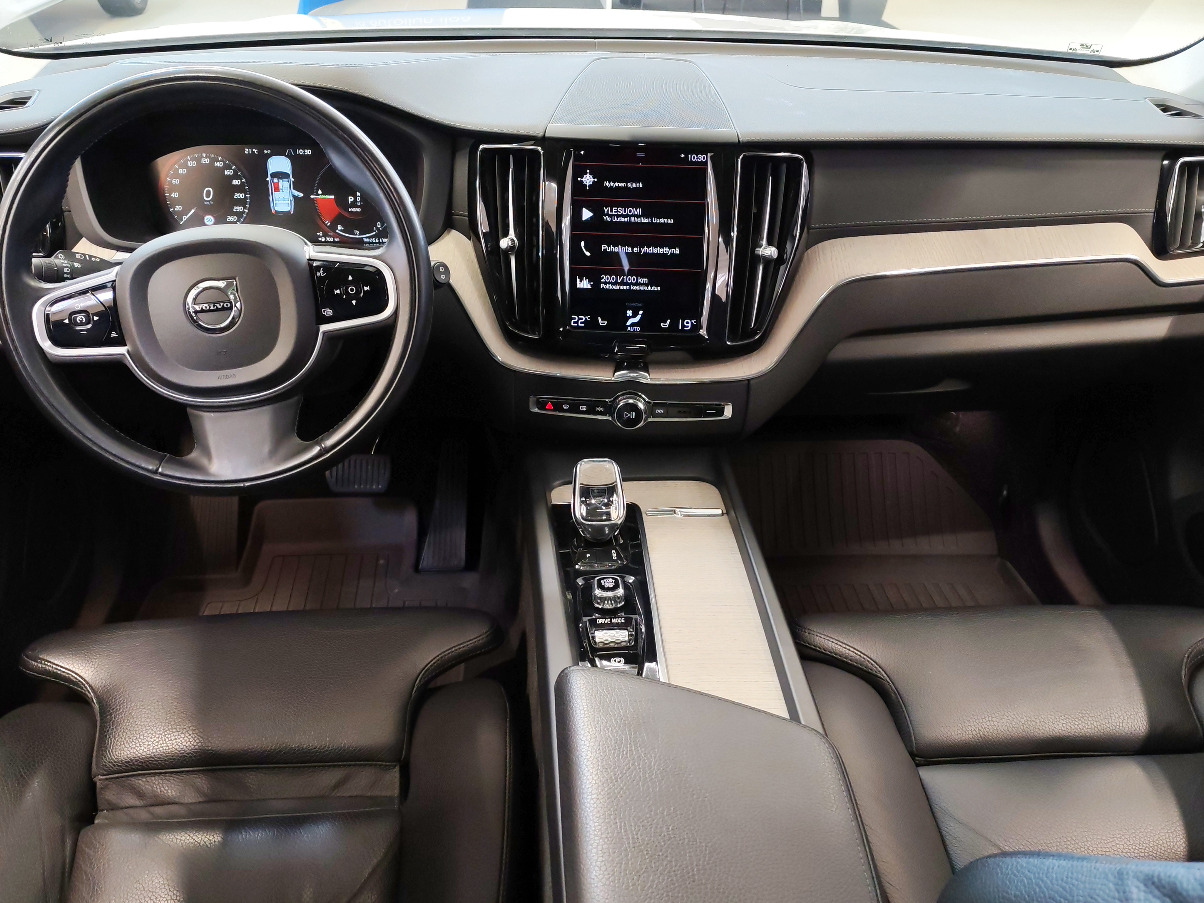 Volvo XC60 2021, kuva 6/21