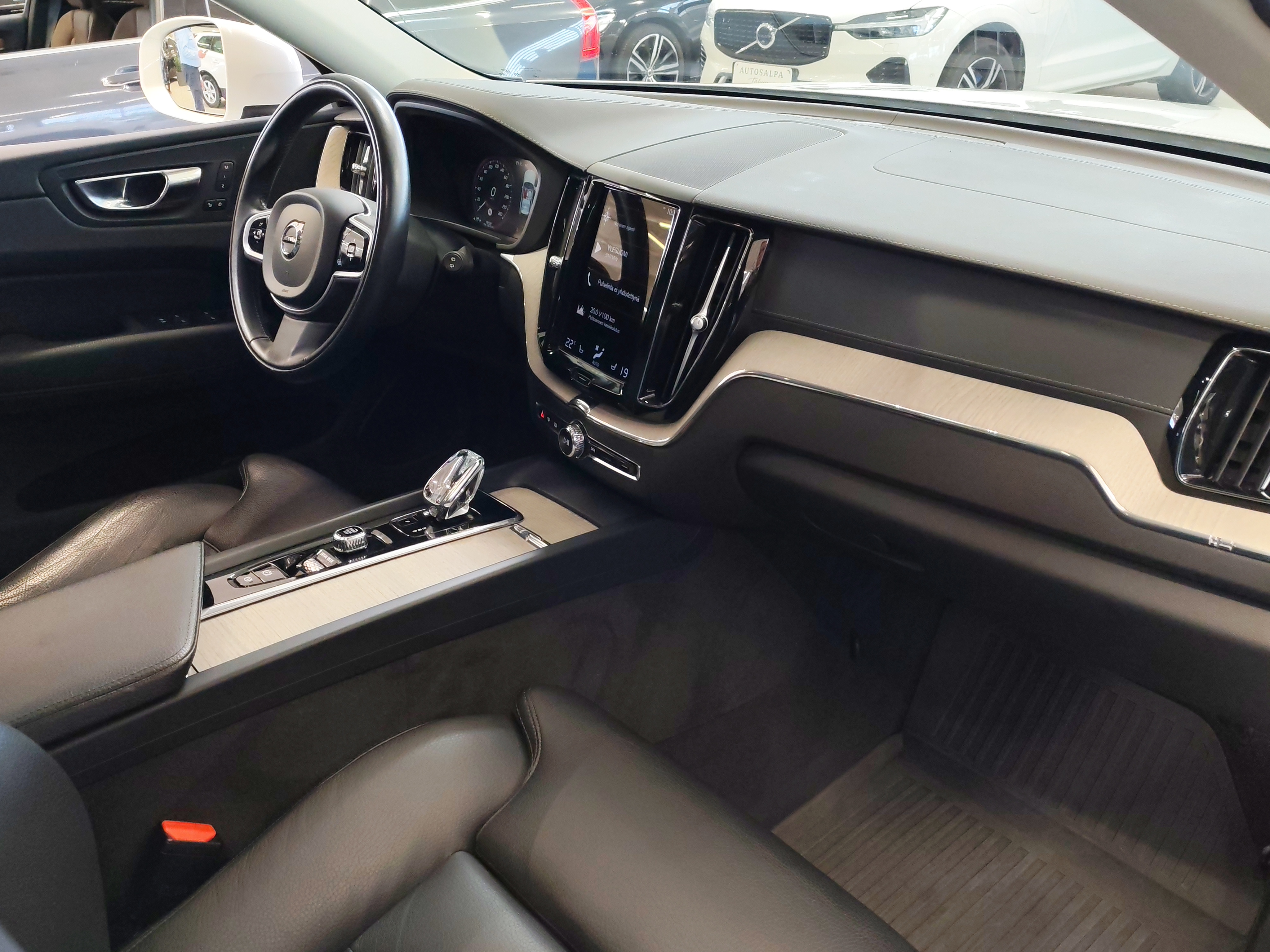 Volvo XC60 T6 TWE AWD INSCRIPTION TAKUU 24KK/40TKM