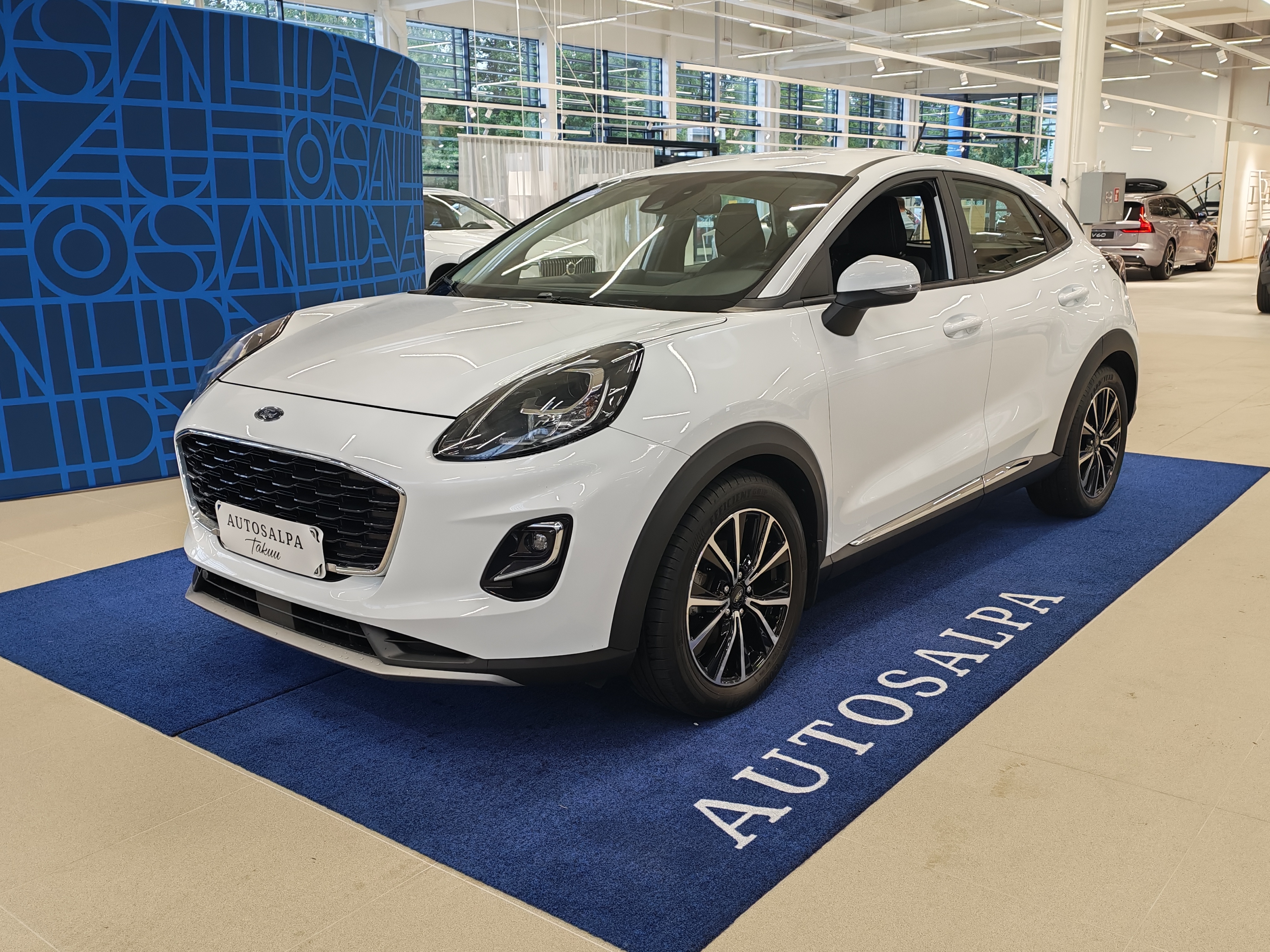 Ford PUMA 1,0 ECOBOOST HYBRID (MHEV) 125HV M6 TITANIUM