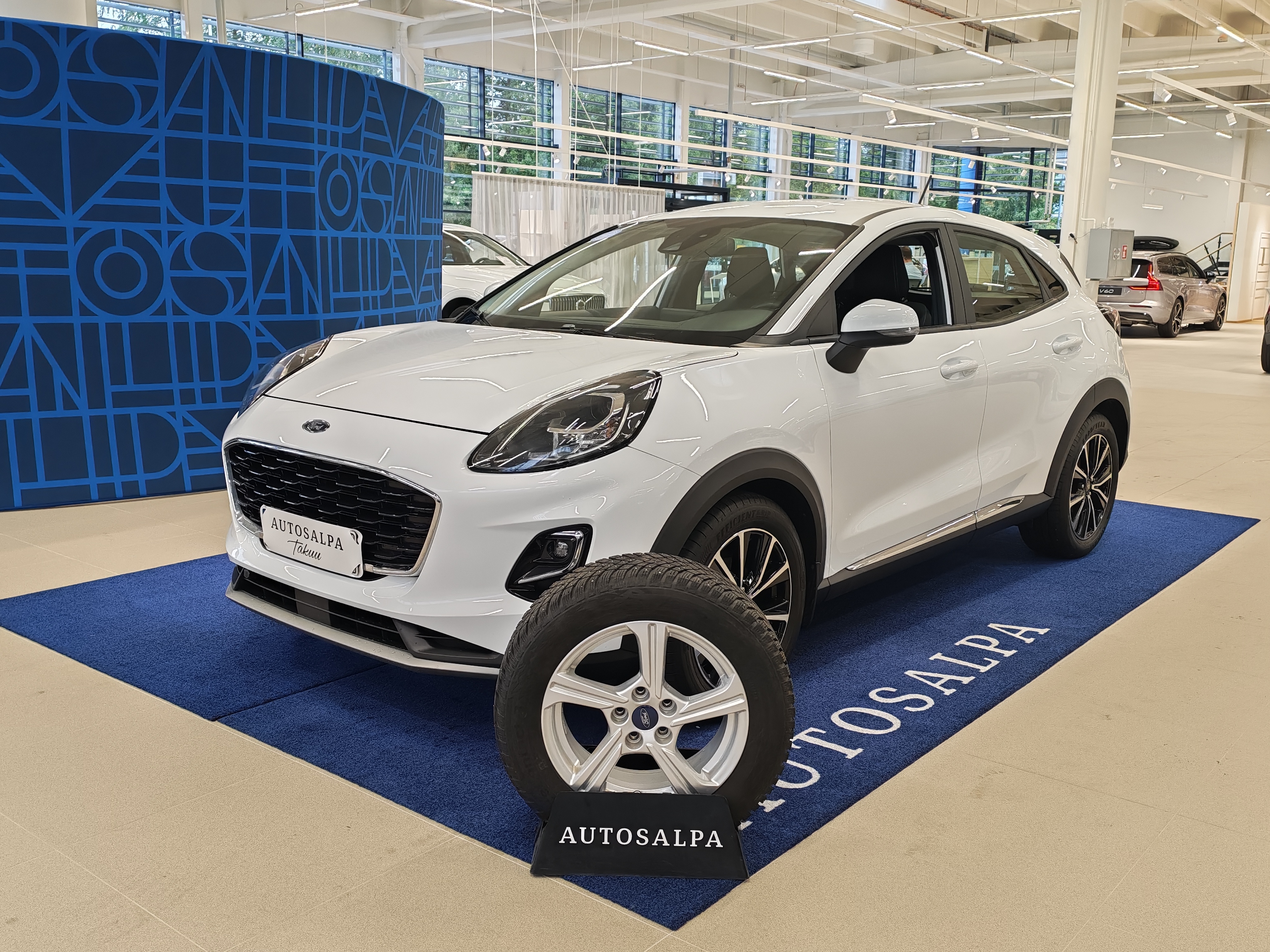Ford PUMA 1,0 ECOBOOST HYBRID (MHEV) 125HV M6 TITANIUM