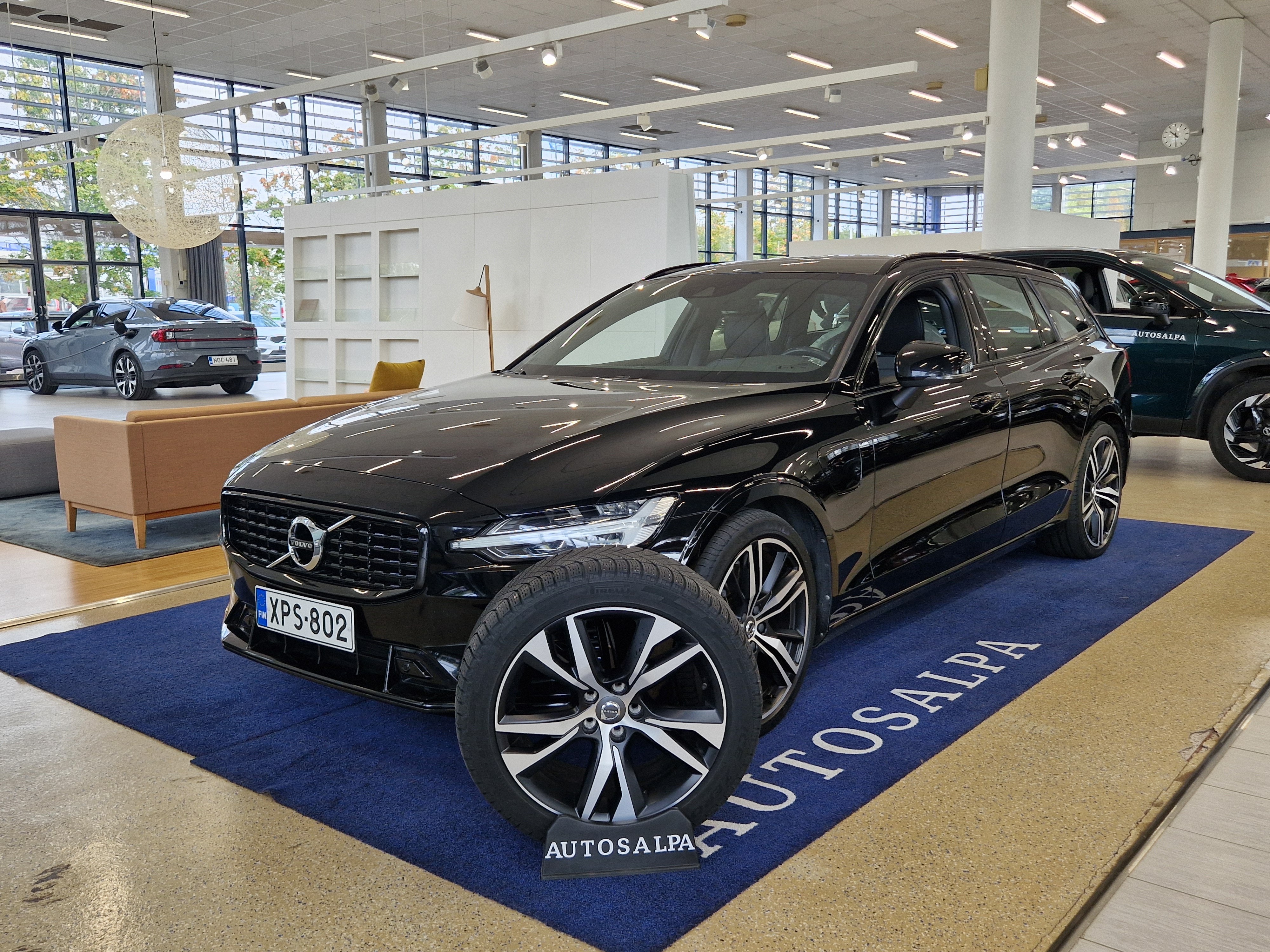 Volvo V60 2022, kuva 2/17