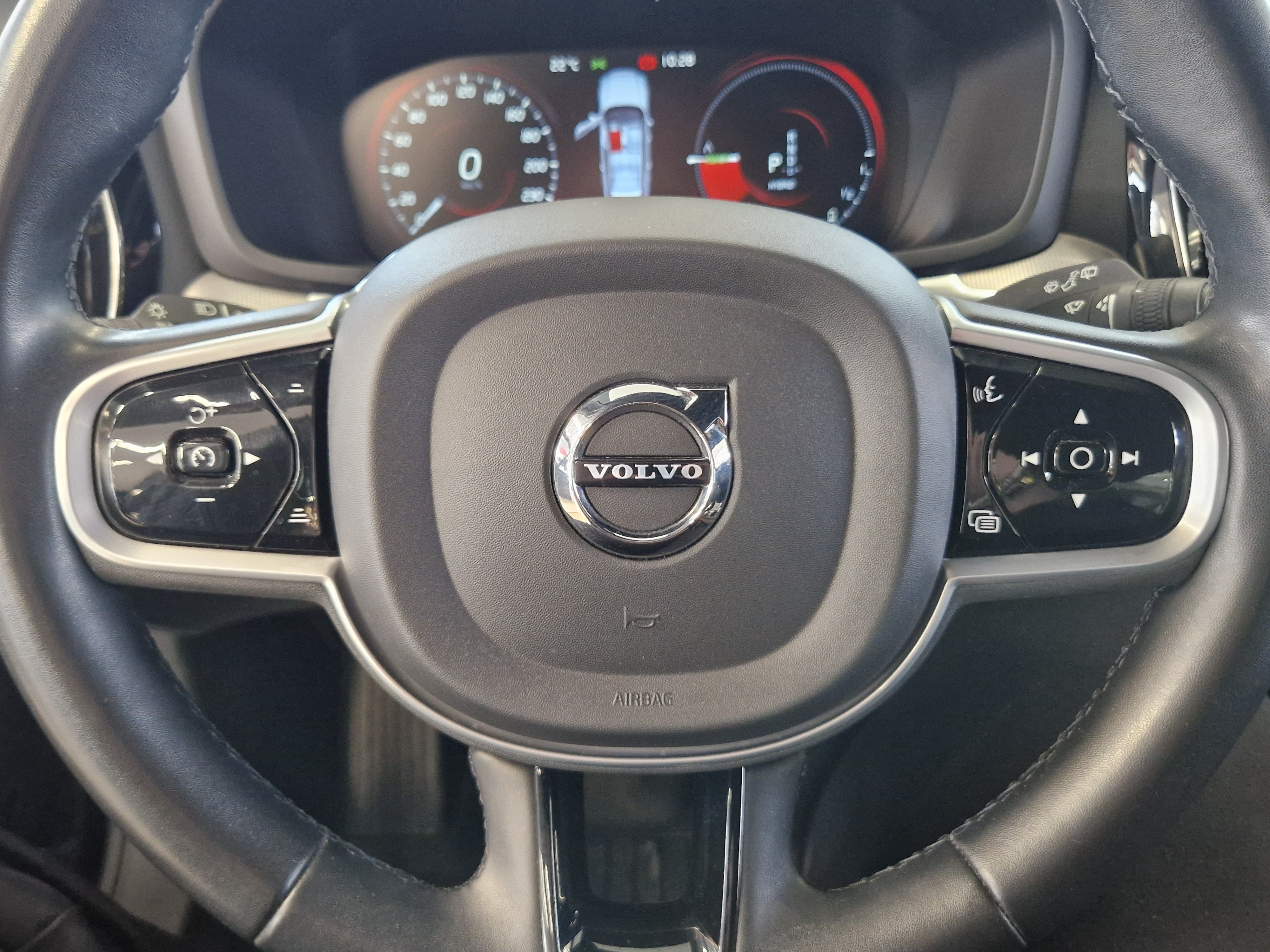 Volvo V60 2022, kuva 6/17
