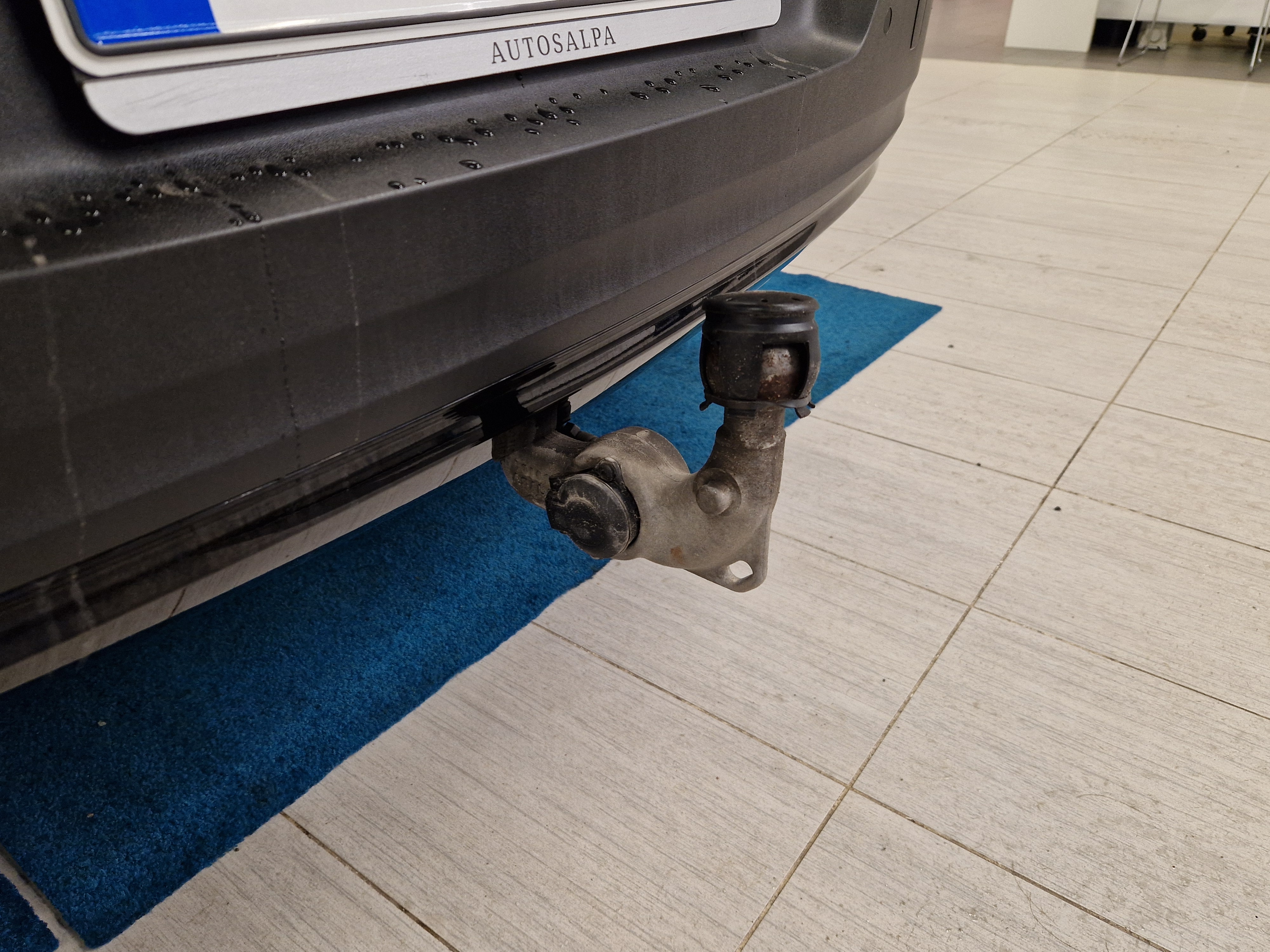 Volvo XC40 T4 TWE R-DESIGN TAKUU 24KK/40TKM.